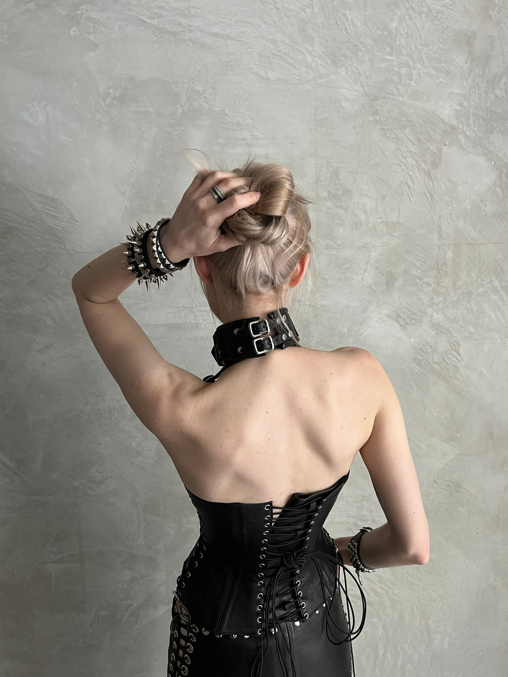 Leather Choker 29